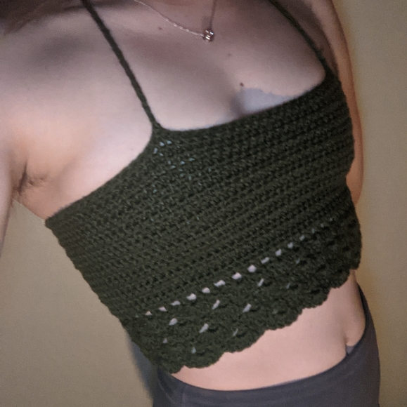 Hand made crochet crop top/bralette - Picture 4 of 4
